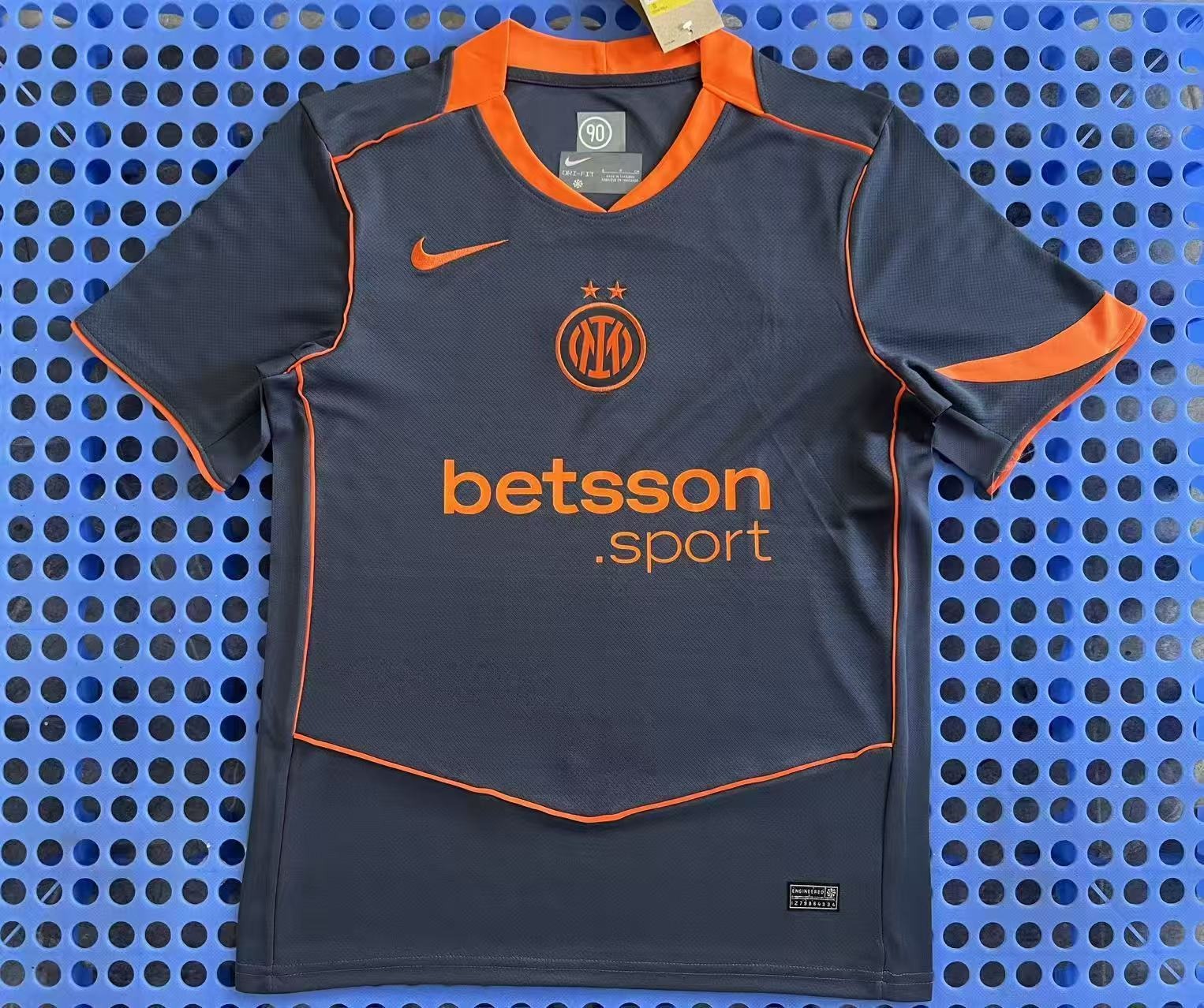 Inter